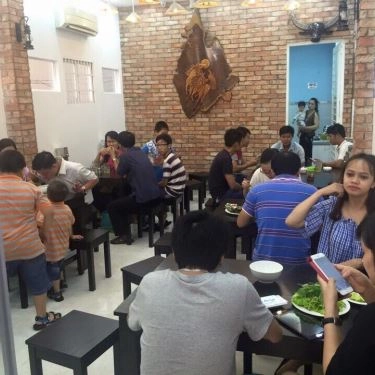 Không gian- Quán Ăn O Sơn - Bún Bò Huế