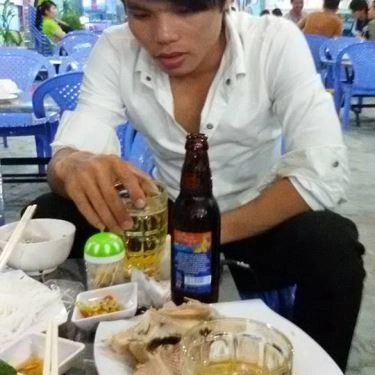 Tổng hợp- Quán Ăn Ốc Sinh Viên 3 - Lê Trọng Tấn