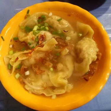 Món ăn- Quán Ăn Ông Sồi - Sủi Cảo & Hủ Tiếu Mì