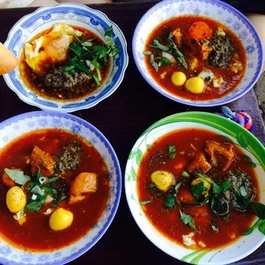Món ăn- Quán Ăn Ốp La & Bò Kho - Nguyễn Công Trứ