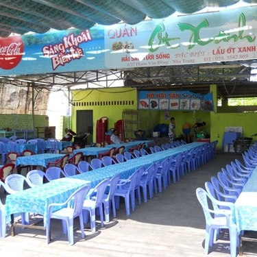 Không gian- Quán Ăn Ớt Xanh