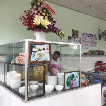 Không gian- Quán Ăn Phở 111