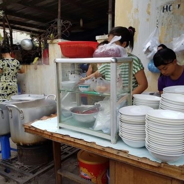 Tổng hợp- Quán Ăn Phở 2 Vợ Chồng