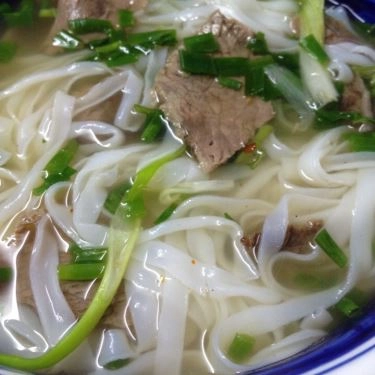 Món ăn- Quán Ăn Phở Bát Đàn - Nguyên Hồng