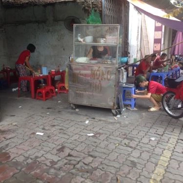 Không gian- Quán Ăn Phở Bò - Thanh Nhàn