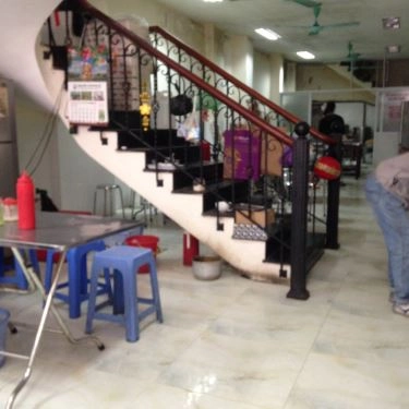 Không gian- Quán Ăn Phở Bò Bà Tựu - Hàng Da