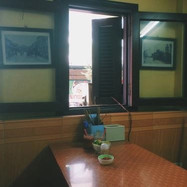 Không gian- Quán Ăn Phở Bò Bà Tựu - Hàng Da