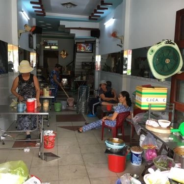 Không gian- Quán Ăn Phở Bò Kho 658