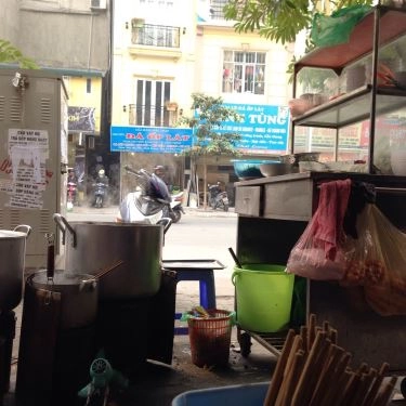 Không gian- Quán Ăn Phở Bò - Thanh Nhàn