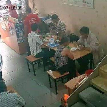 Không gian- Quán Ăn Phở Bò Tơ Củ Chi A. Dũng