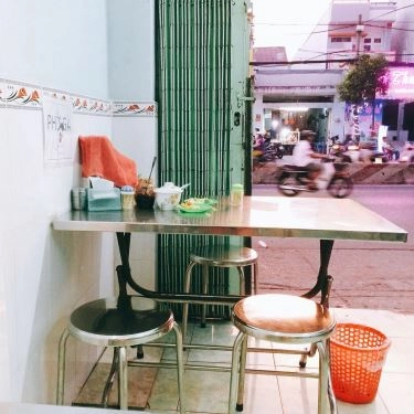 Không gian- Quán Ăn Phở Đan