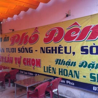 Không gian- Quán Ăn Phố Đêm - Lẩu & Hải Sản Tươi Sống