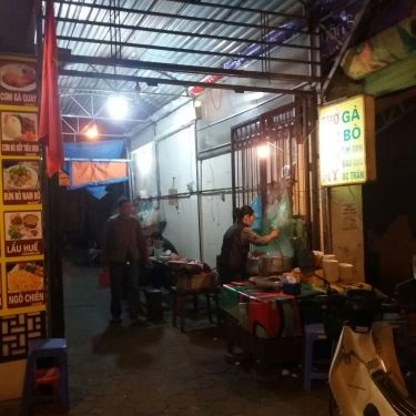 Không gian- Quán Ăn Phở Gà, Bò - Lò Đúc