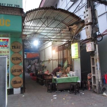 Không gian- Quán Ăn Phở Gà, Bò - Lò Đúc