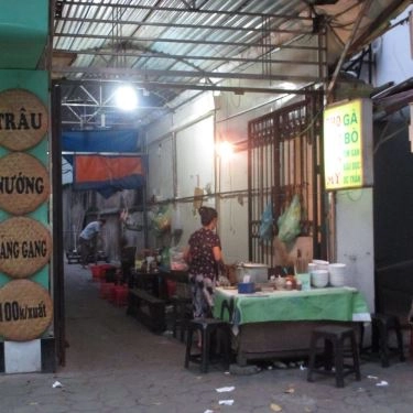 Không gian- Quán Ăn Phở Gà, Bò - Lò Đúc