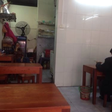 Không gian- Quán Ăn Phở Gà Hàng Khoai