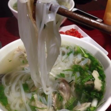 Món ăn- Quán Ăn Phở Gà Lan Béo