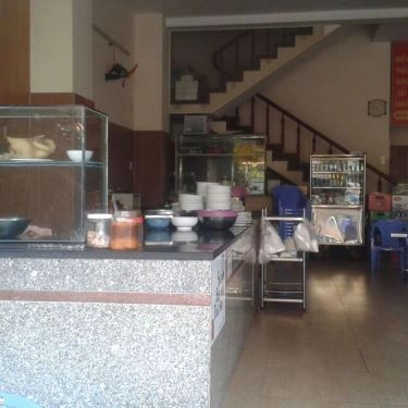 Không gian- Quán Ăn Phở Gà Sơn Nga