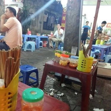 Không gian- Quán Ăn Phở Gà Ta - Nghĩa Tân