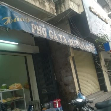 Không gian- Quán Ăn Phở Gà Ta - Bún Thang
