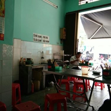 Không gian- Quán Ăn Phở Gân Bò