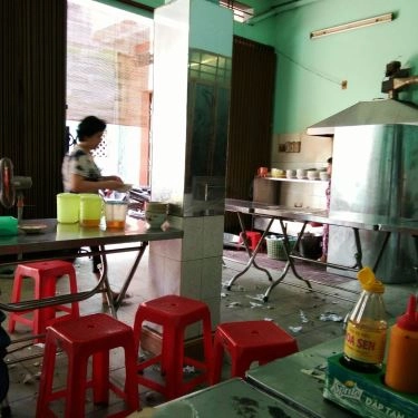 Không gian- Quán Ăn Phở Gân Bò