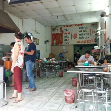 Không gian- Quán Ăn Phở Gia Truyền Hà Nội