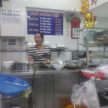 Không gian- Quán Ăn Phở Hương Việt - Nguyễn Đình Chiểu