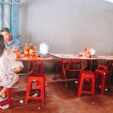 Không gian- Quán Ăn Phở - Lê Hữu Trác