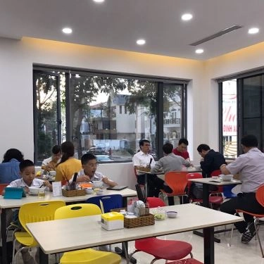 Không gian- Quán Ăn Phở Nam Định Xưa