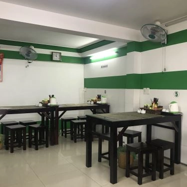 Không gian- Quán Ăn Phở Quân