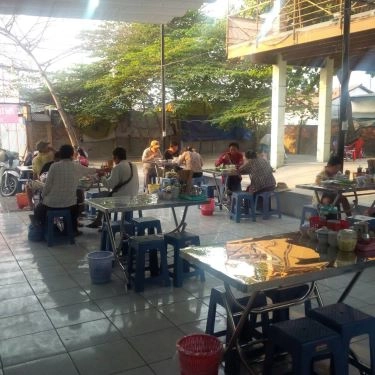Không gian- Quán Ăn Phở Trang - Quốc Lộ 1A