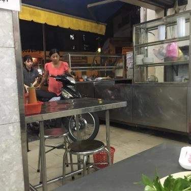 Không gian- Quán Ăn Phở Trang - Phan Đăng Lưu