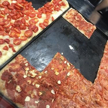 Món ăn- Quán Ăn Pizzý - Pizza Bar