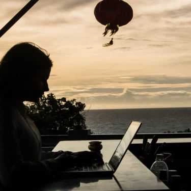 Tổng hợp- Quán Ăn Q Sky Bar