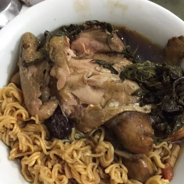 Món ăn- Quán Ăn Quán 135 - Bánh Cuốn, Bún Cá & Gà Tần
