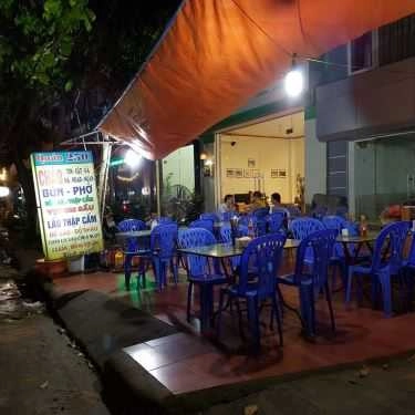 Không gian- Quán 250 - Cháo Tim Cật & Phở Bò