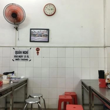 Không gian- Quán Ăn Quán 59 Mì Chú Cao