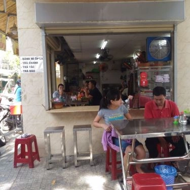 Không gian- Quán Ăn Quán Cô 2 - Bún Bò Cay Bạc Liêu