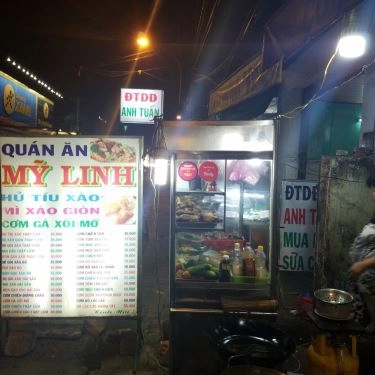 Không gian- Quán Ăn Mỹ Linh - Hủ Tíu Xào & Cơm Gà Xối Mỡ