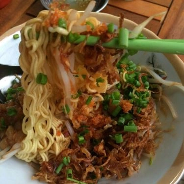 Món ăn- Quán Ăn Ngọc Trân - Hủ Tiếu & Cháo Lòng