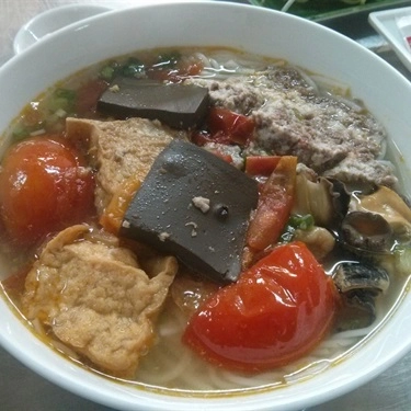 Món ăn- Quán Ăn Ông Bin Già - Bún Ốc & Bánh Đa Riêu Cua - Trần Huy Liệu