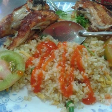 Món ăn- Quán Ăn Thanh Hiển - Cơm Gà Xối Mỡ