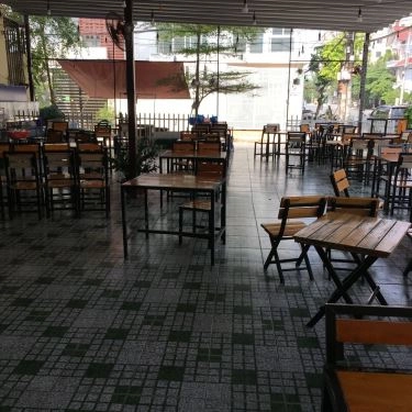 Không gian- Quán Anh Em - Món Ngon 3 Miền