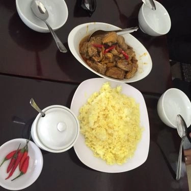 Món ăn- Quán Ăn Cơm Gà Bà Nguyệt - Lê Đình Dương