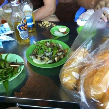 Món ăn- Quán Ăn Quán Bé Ốc - Hải Sản Tươi Sống