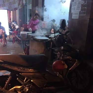 Không gian- Quán Ăn Quán Bình Minh - Bánh Ướt & Bánh Đập
