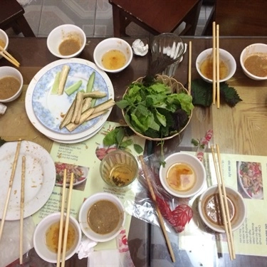 Món ăn- Quán Ăn Quán Bún Bò, Nem Lụi Huế