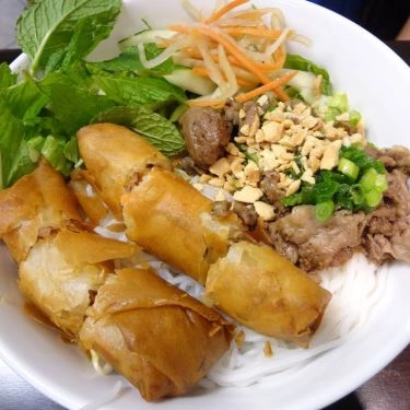 Món ăn- Quán Ăn Bún Thịt Xào & Chả Giò - Nguyễn Trãi