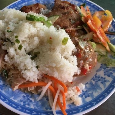 Món ăn- Quán Ăn Quán Cây Xoài - Bún Thị Nướng & Cơm Tấm